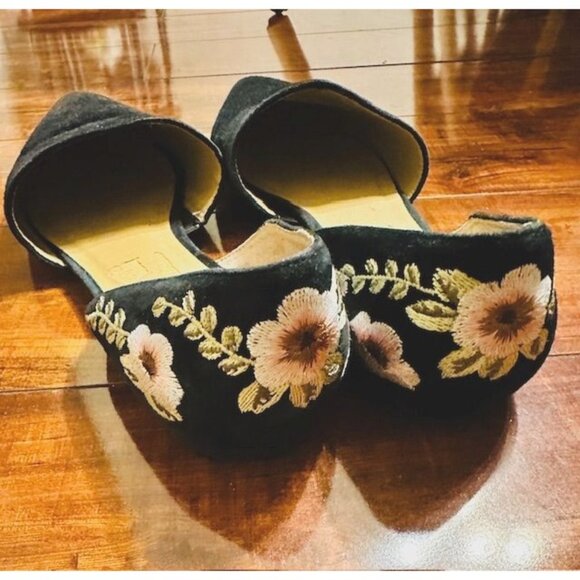 Franco Sarto Sanora Blk Suede Floral Embroidered DOrsay Flats Pointed Shoes 10M - Picture 3 of 7